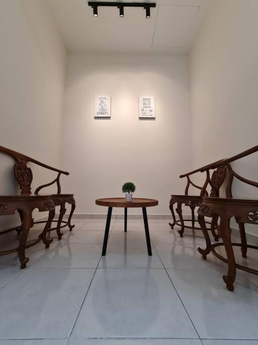 3Storey House 13Pax Family Suite Bayan Lepas Dış mekan fotoğraf